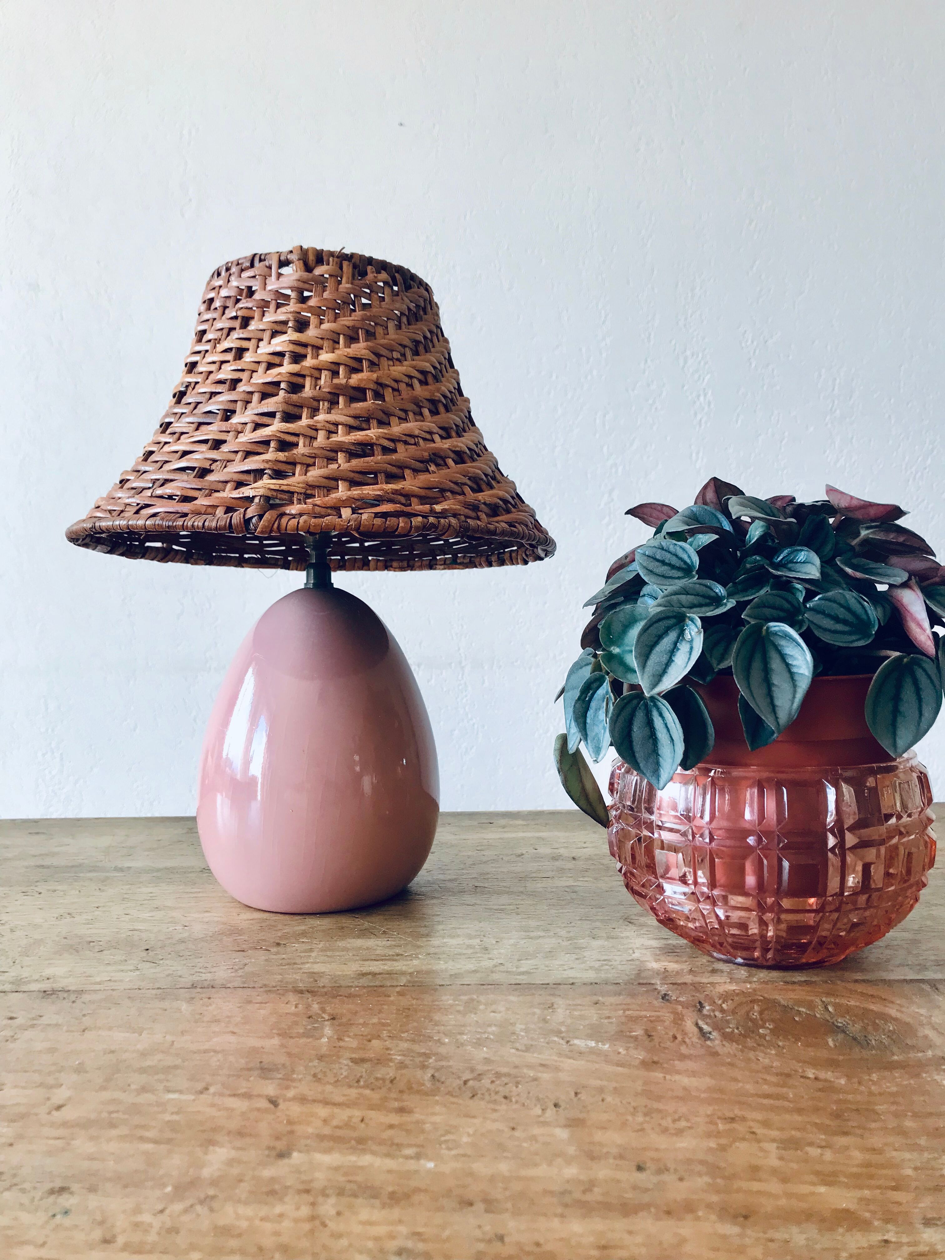 Pink rattan lamp