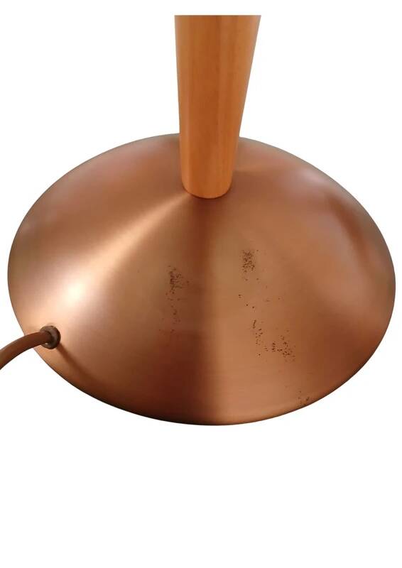 Lampe sur pied