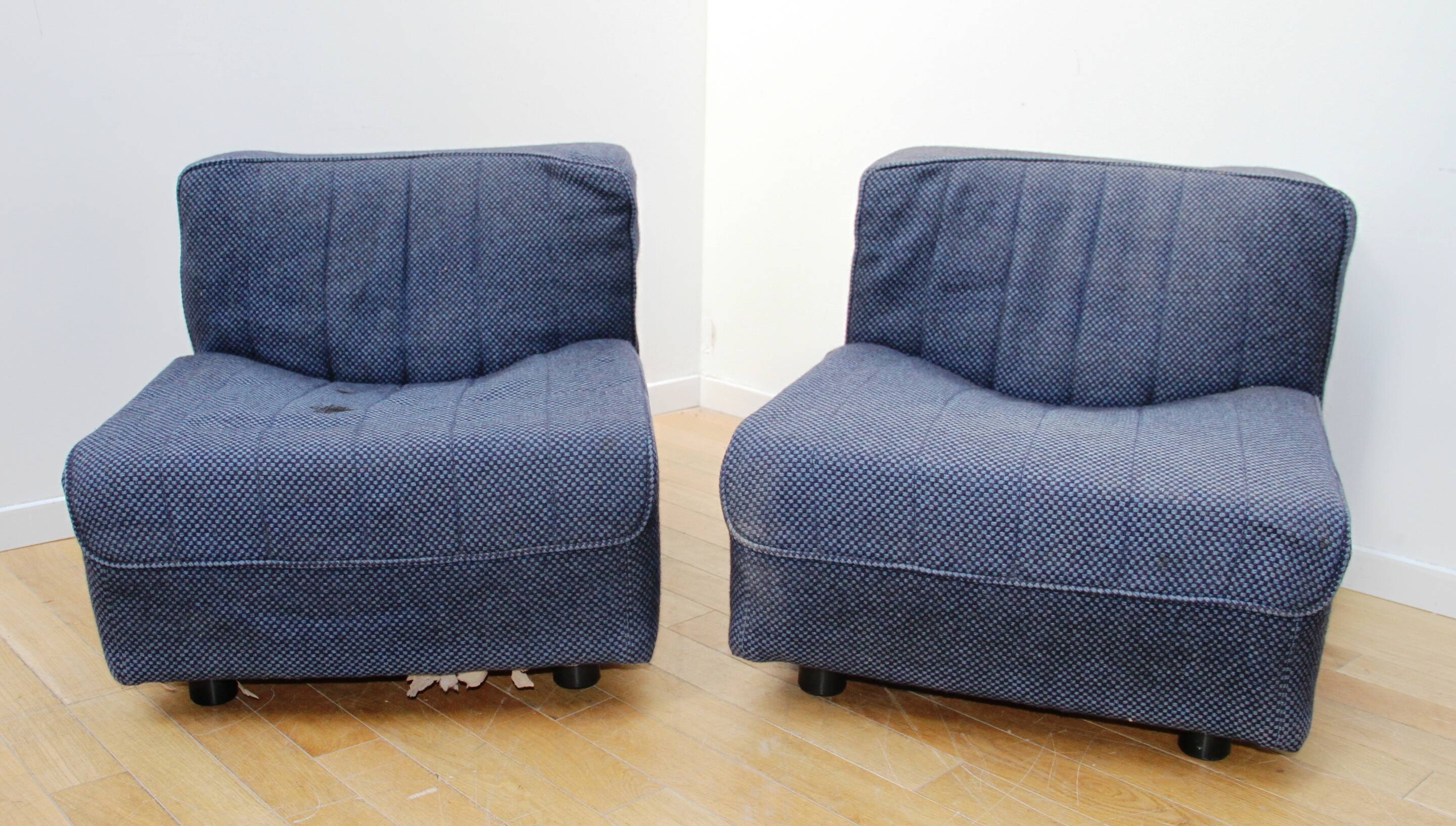 Set of vintage armchairs, Mobilier International