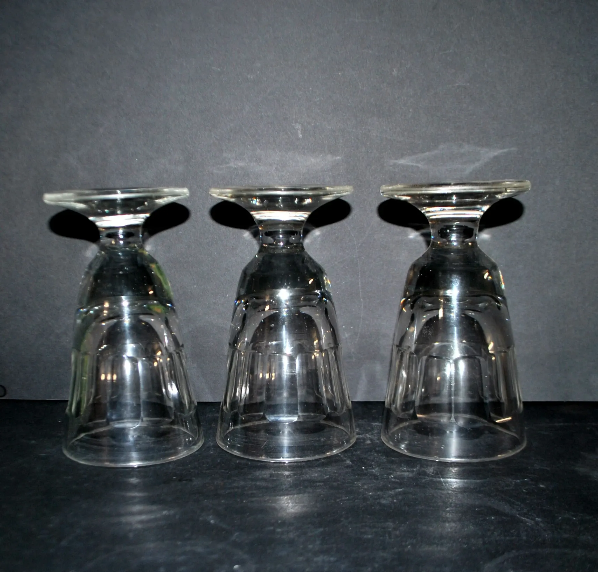 Set of 3 thick blown glass absinthe glasses - Vintage Mazagran