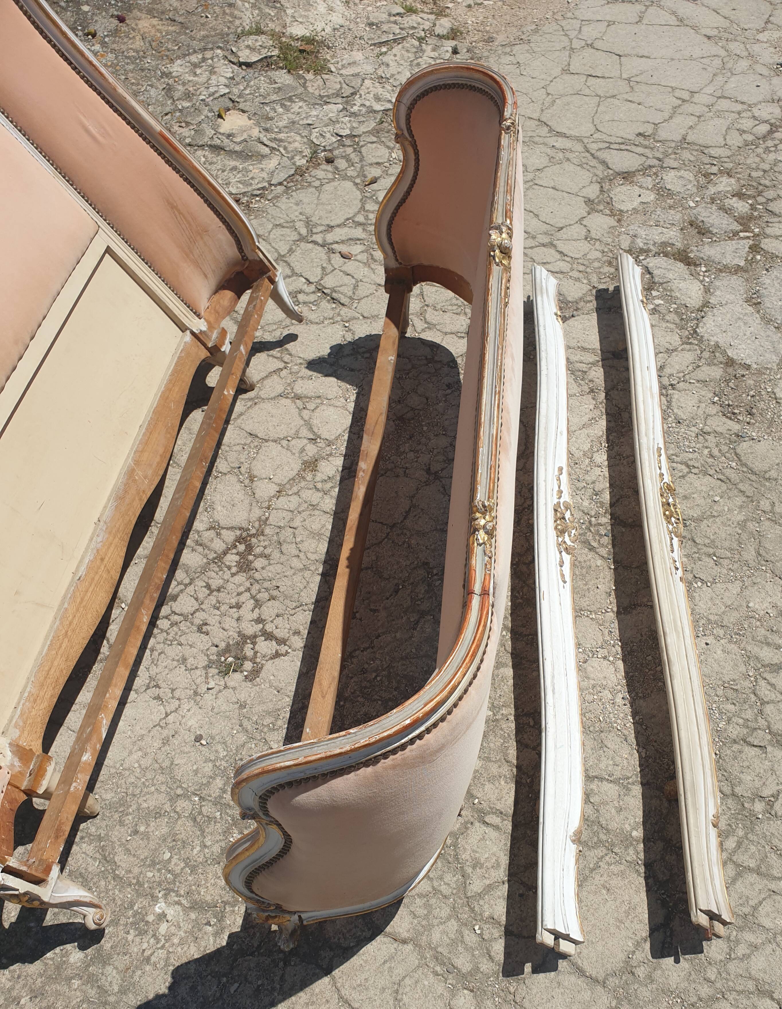 Louis XV half-basket bed