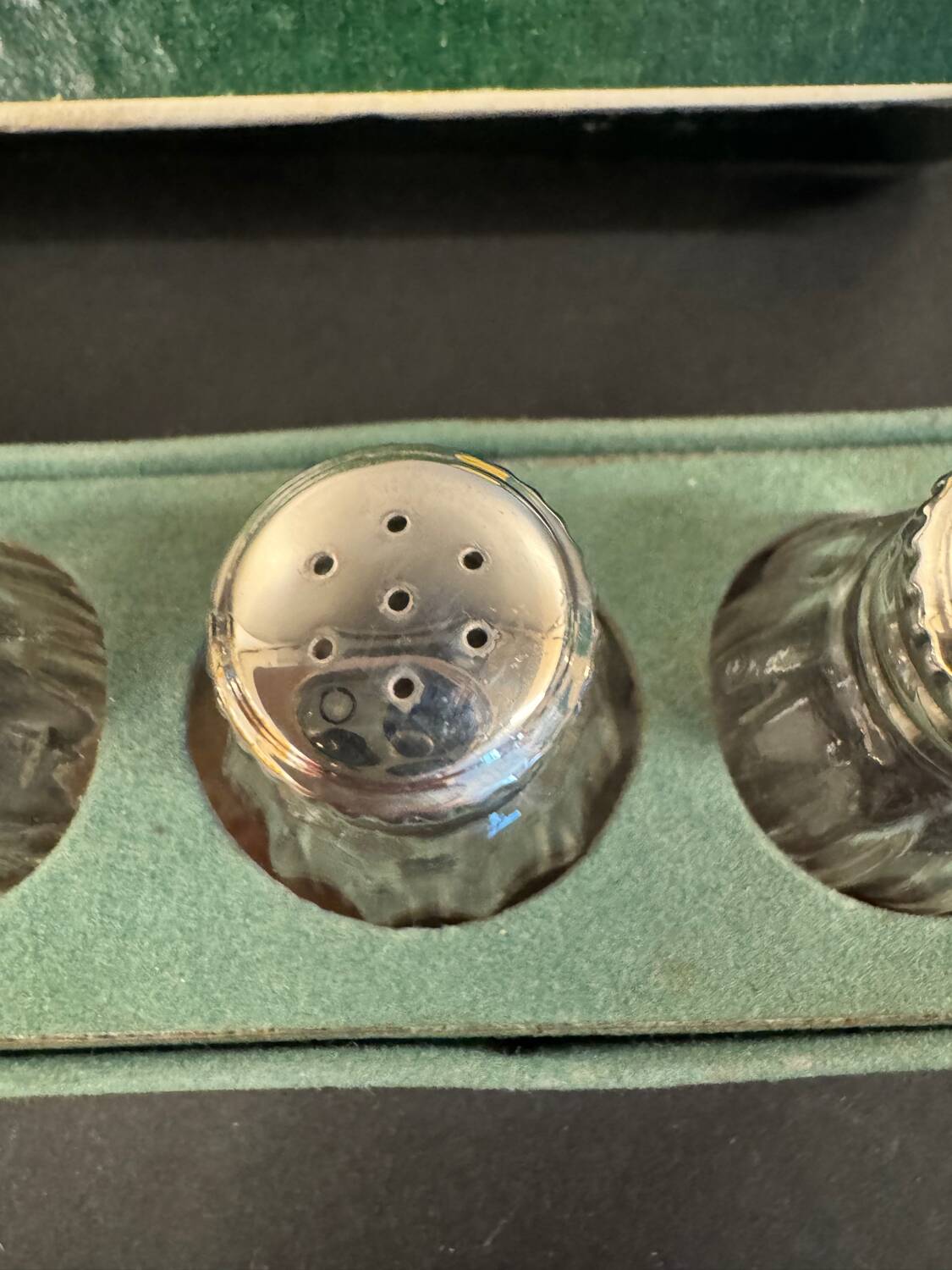 Christofle – 4 salt shakers – Solid silver