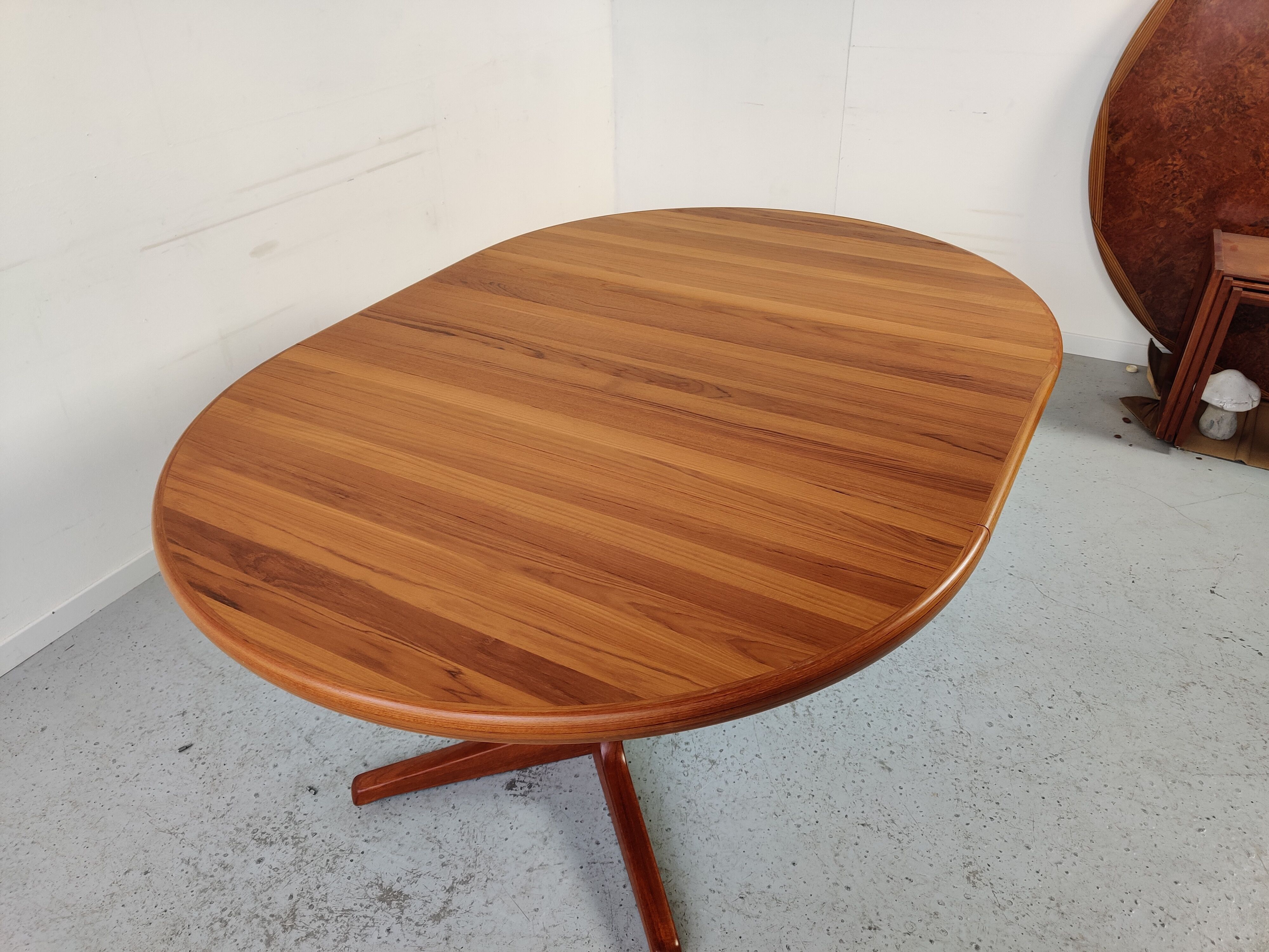 Dining room table with teak extension from Glostrup, Denmark 60s/70s