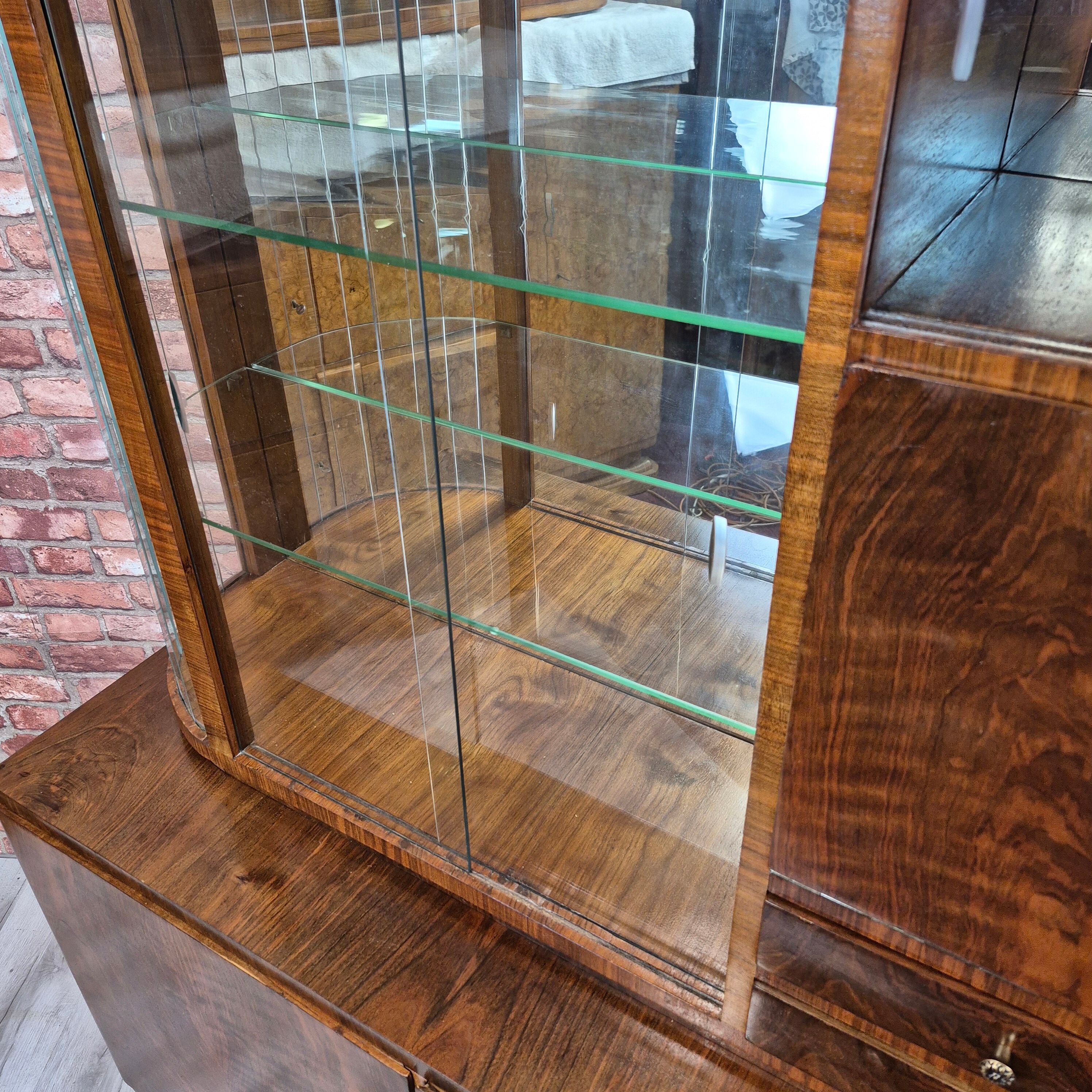 Restored 1960s Mid-Century Walnut Display Cabinet with Slatted Glass