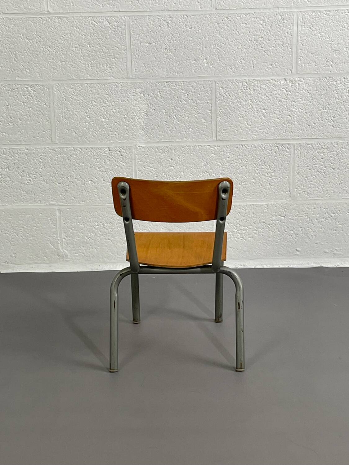 Mullca school chair