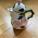 Villeroy & Boch wild rose teapot