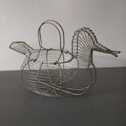 Vintage duck shaped metal egg basket in very good condition