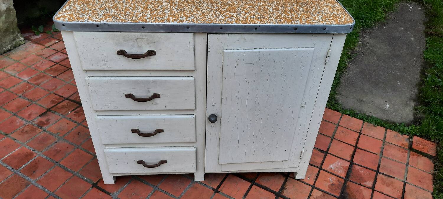 Vintage low cabinet