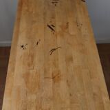 Living room console with sewing machine foot