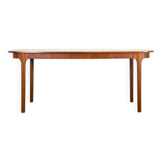 Dining extending table (by Mcintosh)