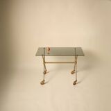 Table d’appoint en laiton et verre dans le style de Jacques Adnet