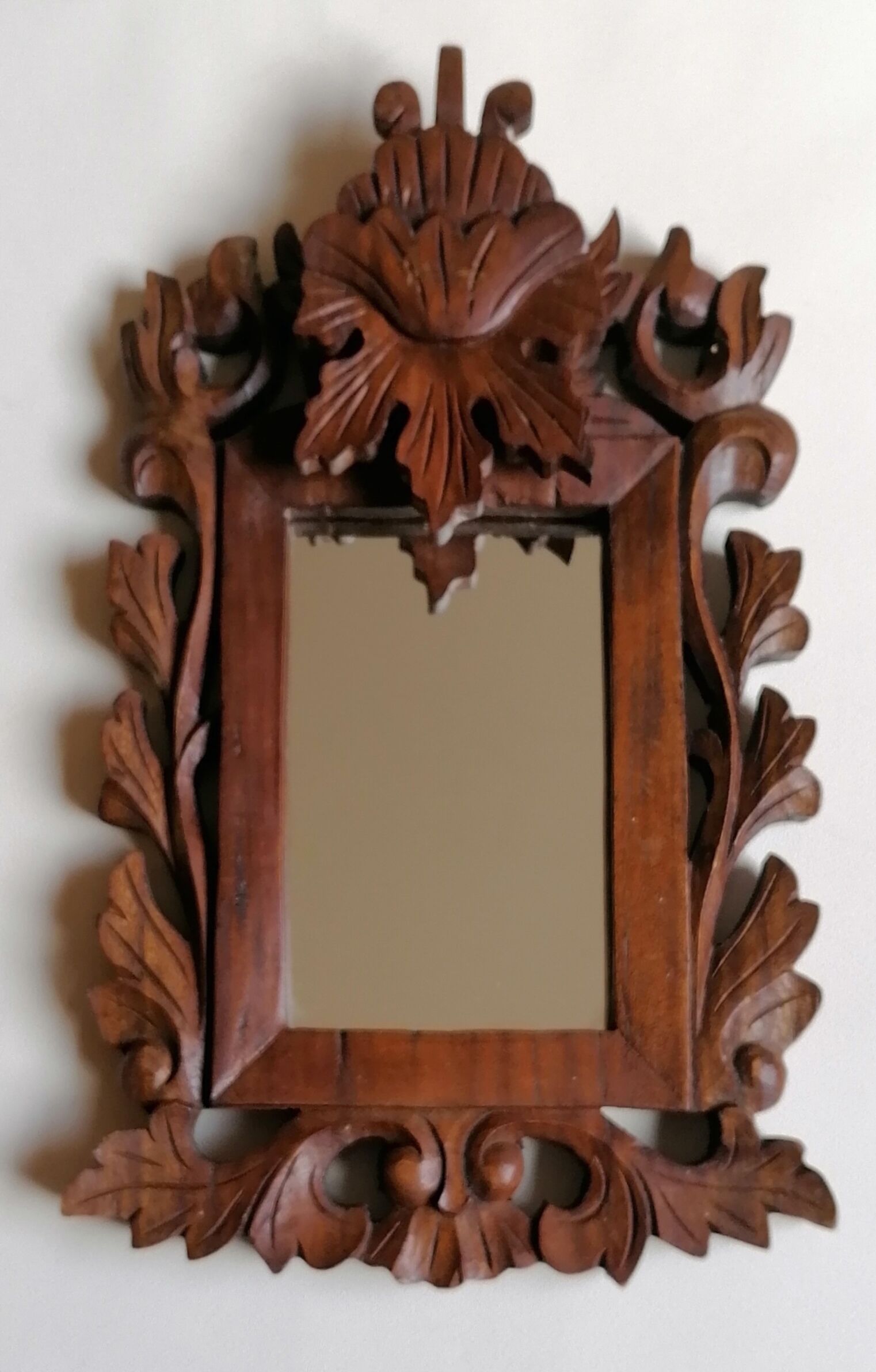 Miroir bois sculpté 34 x 20 cm