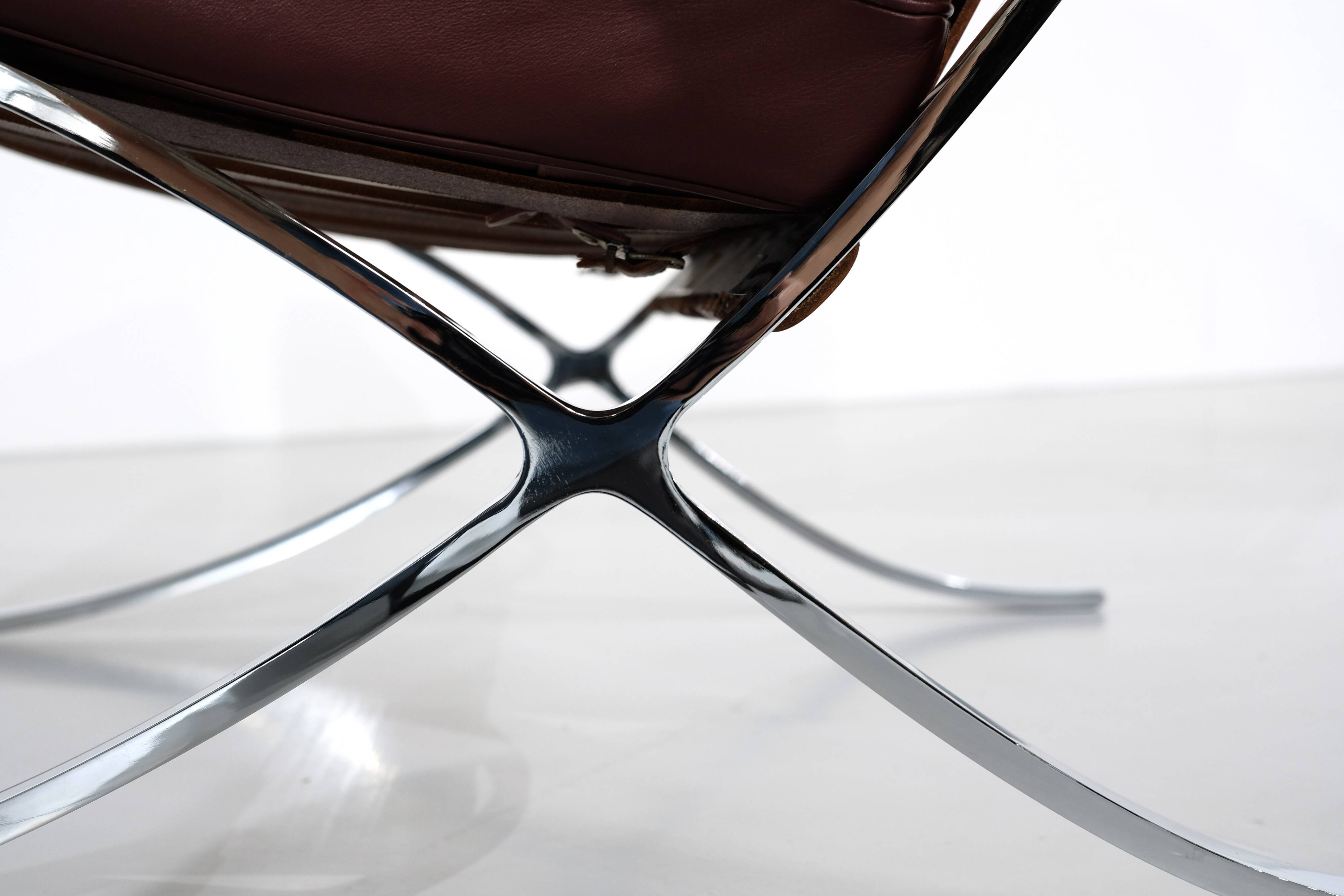 Paire de fauteuils Barcelona Ludwig Mies van der Rohe  Knoll.