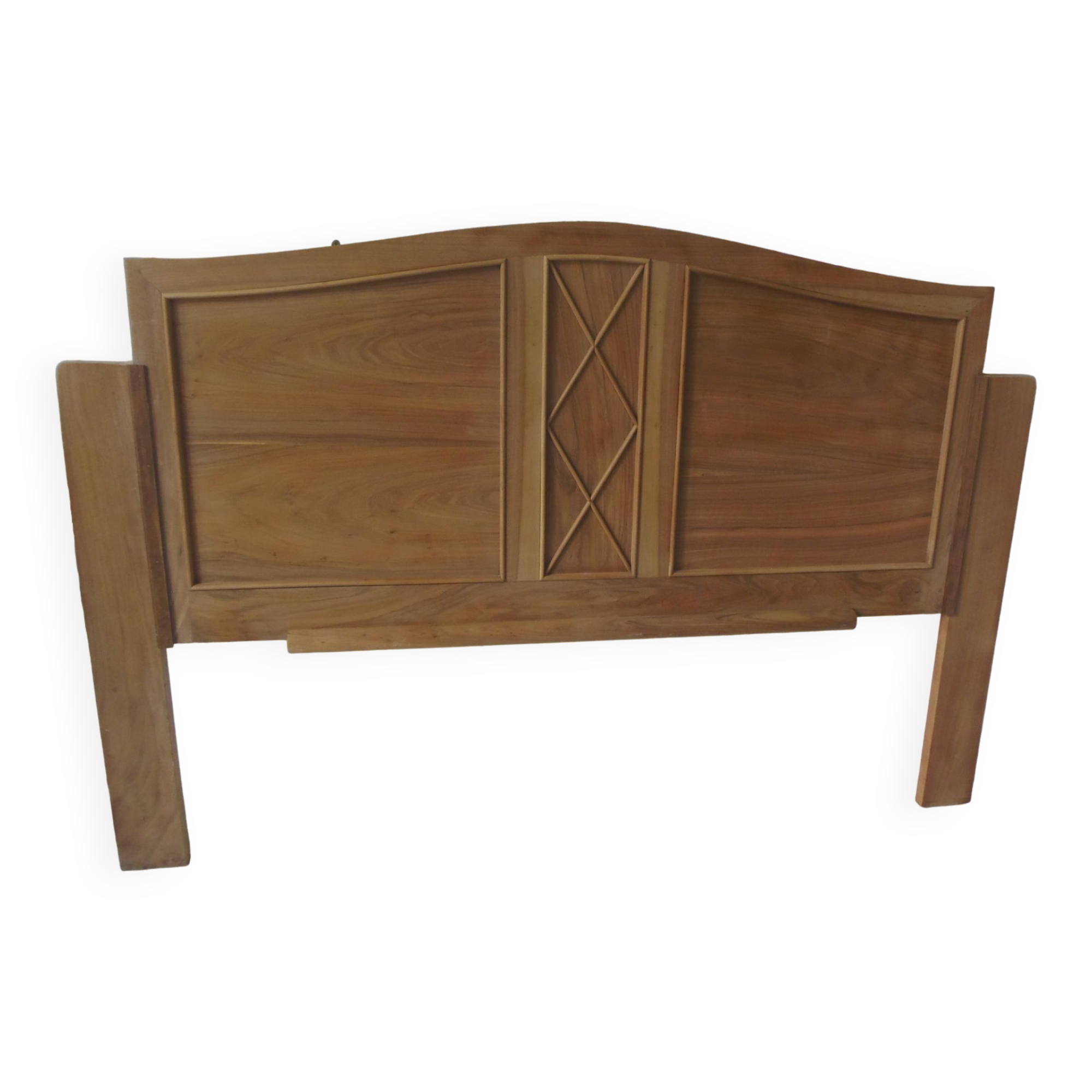 Headboard for a 160 bed in solid walnut. Unique piece made from old elements.