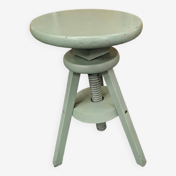 Wooden screw stool