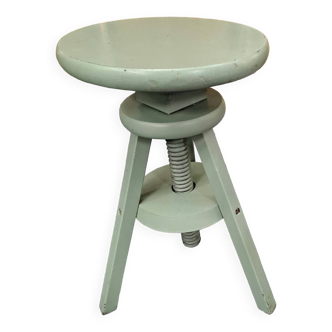 Wooden screw stool