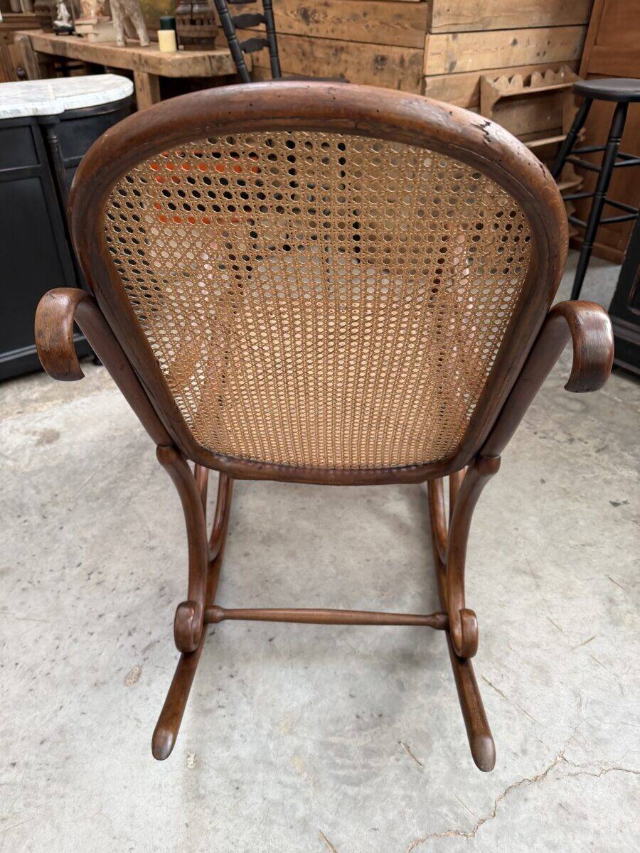 Thonet rocking chair 1900