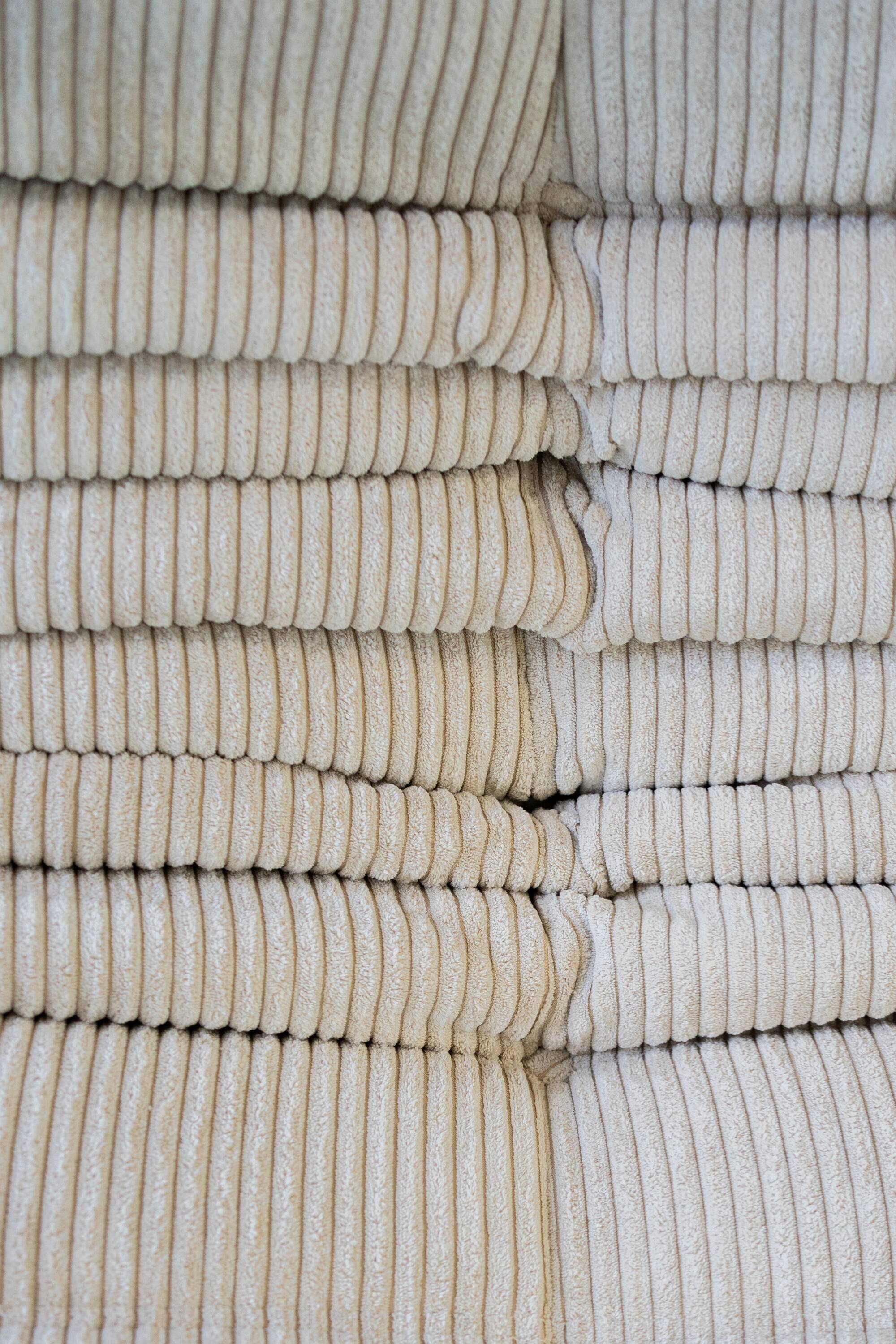 Modèle de canapé Togo conçu par Michel Ducaroy en 1973