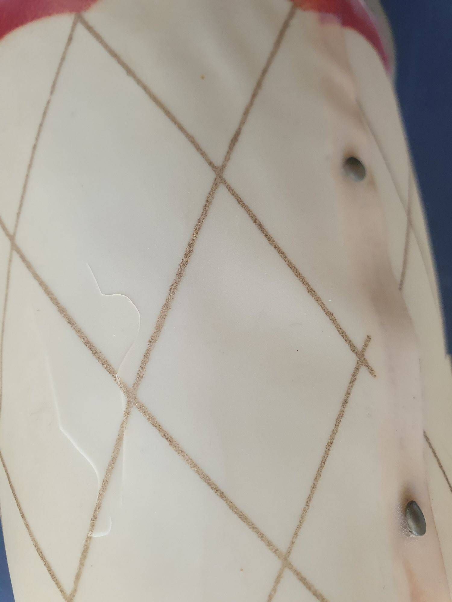 Ceramic wall lamp with Art Deco shades
