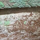 Coffre indien ouvrant par le dessus avec compartiment intérieur, pièce unique