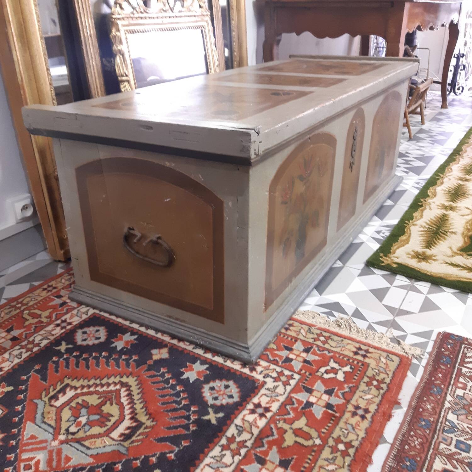 Grand coffre banquette peint 149X58