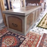 Large painted bench chest 149X58