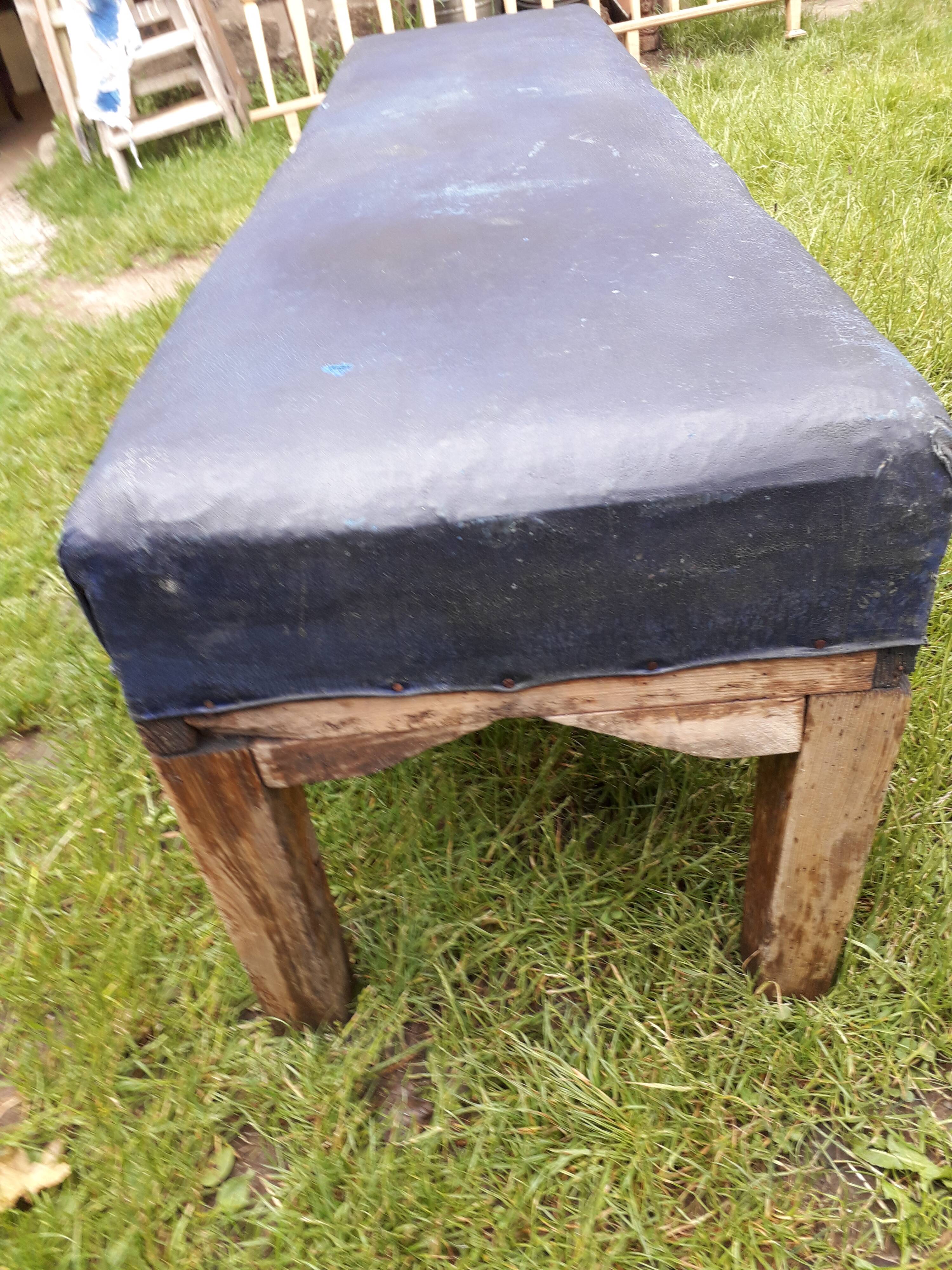 Old bar bench