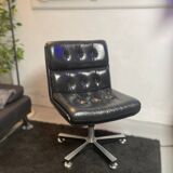 Cofemo leather armchair