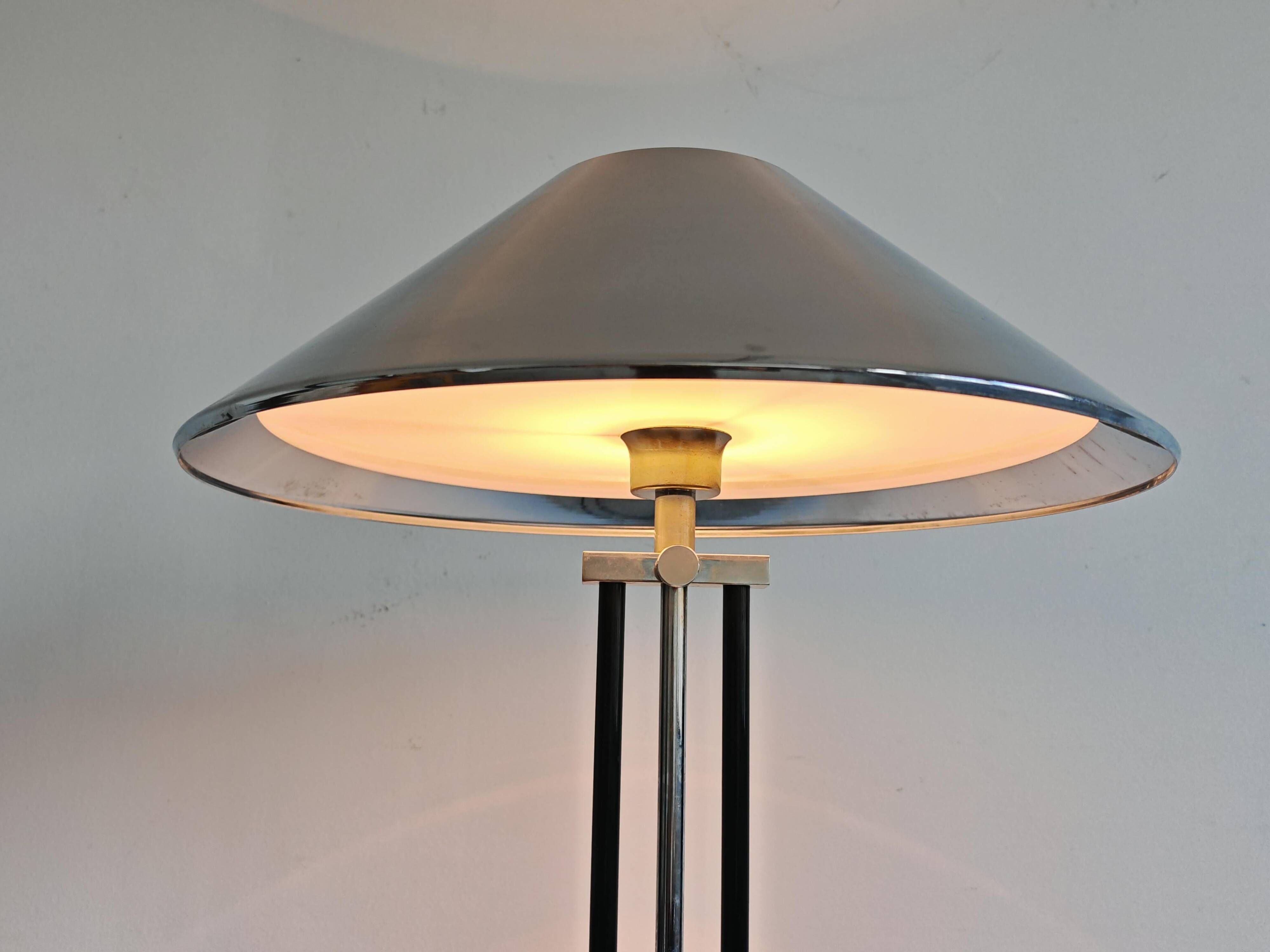 Space Age table lamp in nickel-plated steel, height adjustable, 1970s.