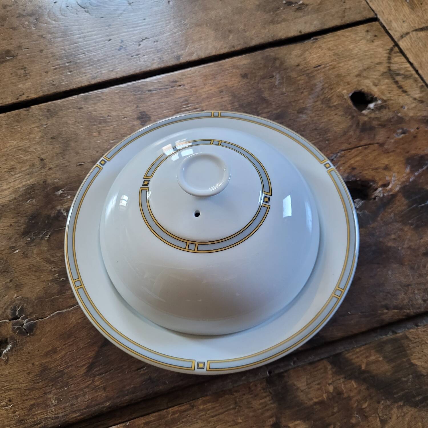 Pillivuyt Porcelain Butter Dish with Geometric Design