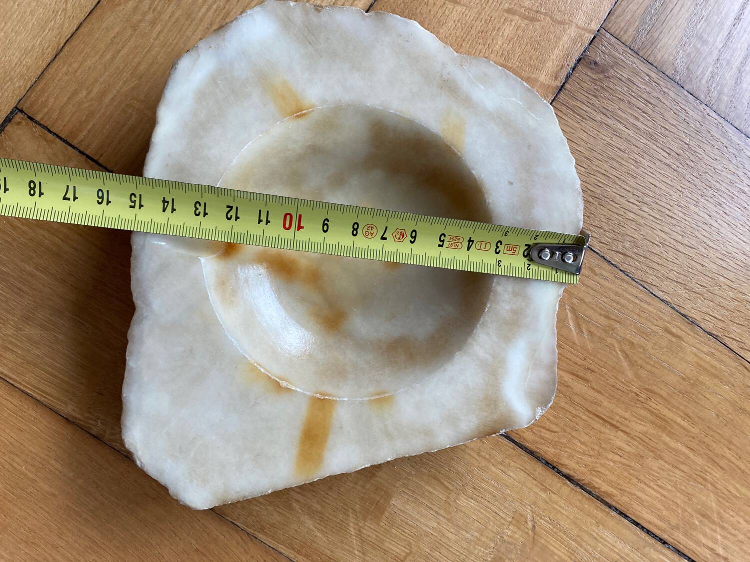 Cendrier en pierre / minéral