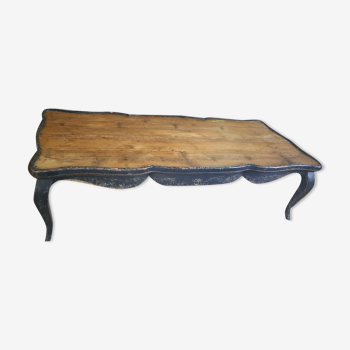 Gustavian style coffee table