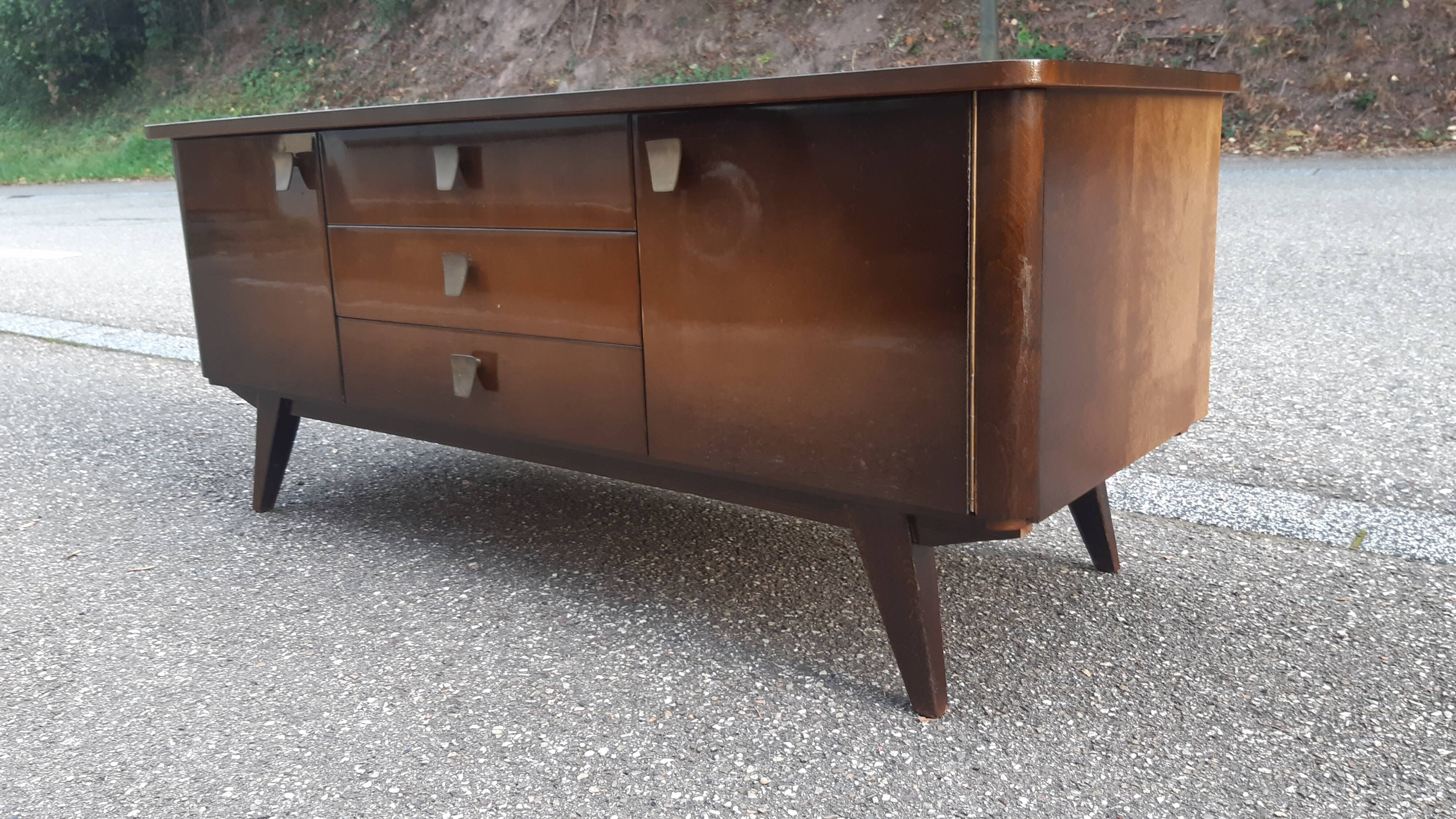 Enfilade basse vintage