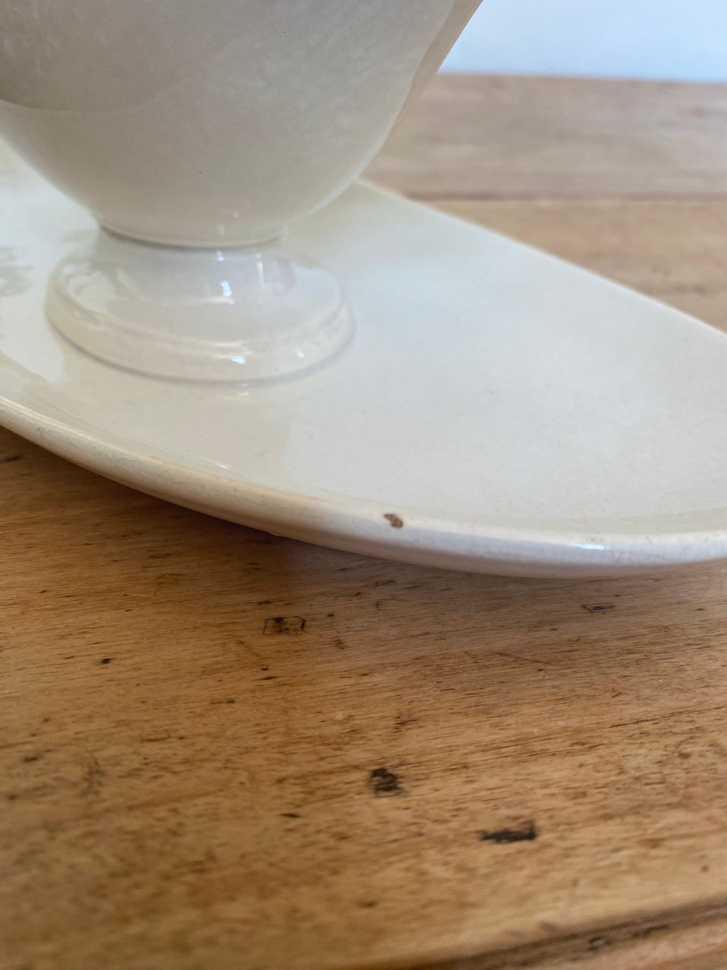 Creil and Montereau porcelain sauce boat