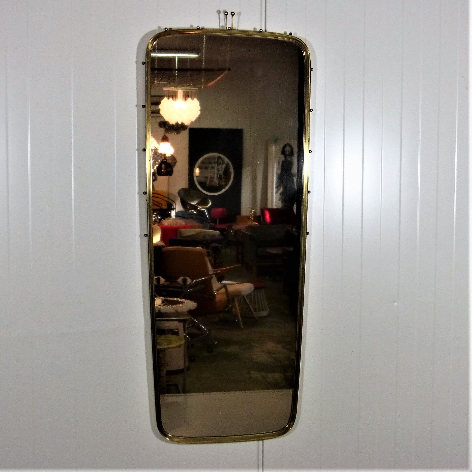 Brass wall mirror by "Münchener Zierspiegel", Germany