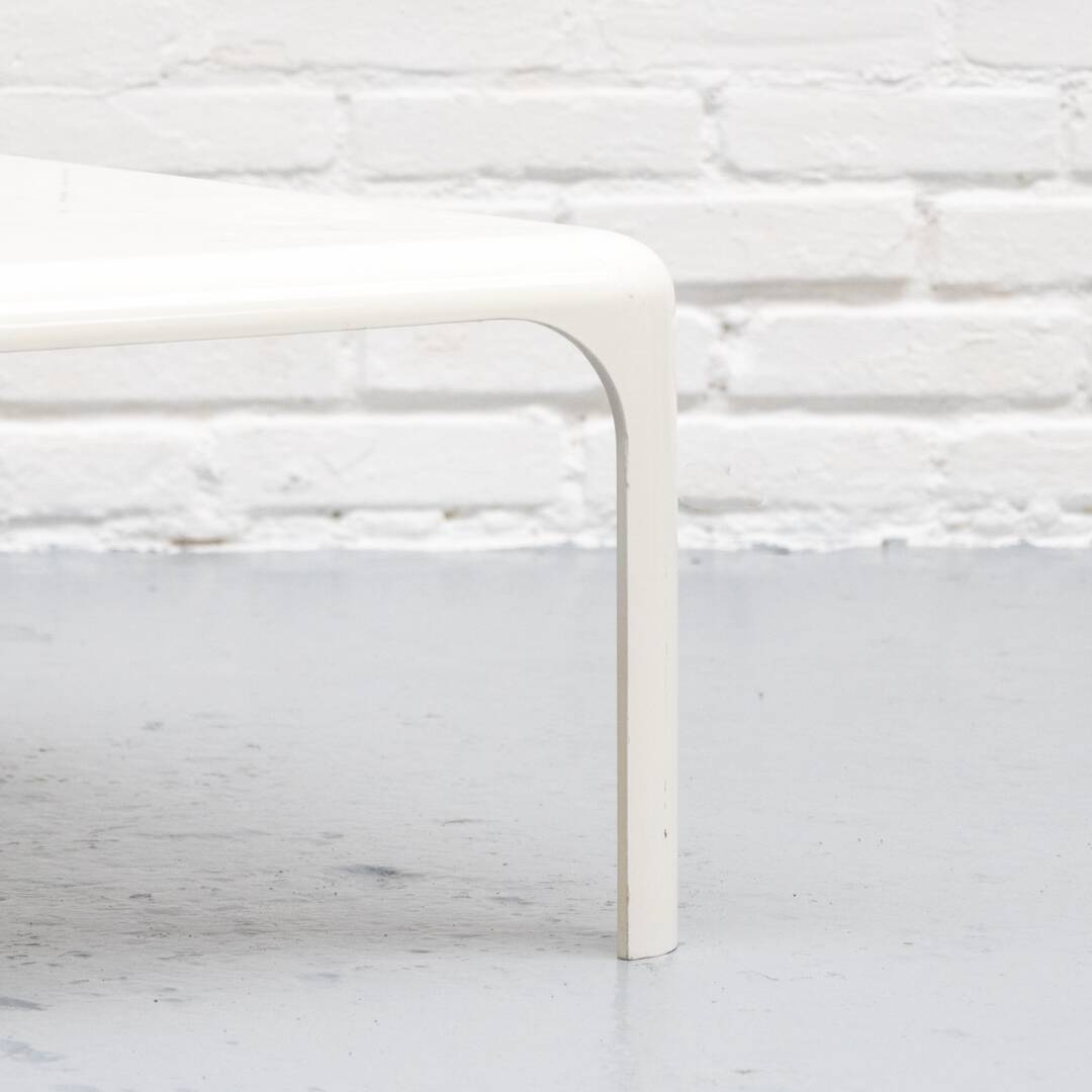 Demetrio 70 Coffee Table by Vico Magistretti for Artemide