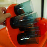 Lemonade glasses with magnetized tray, 70s' vintage