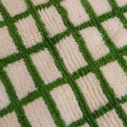 Tapis berbère marocain à carreaux verts et blancs