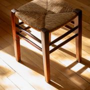Wood and straw stool - Rustic style