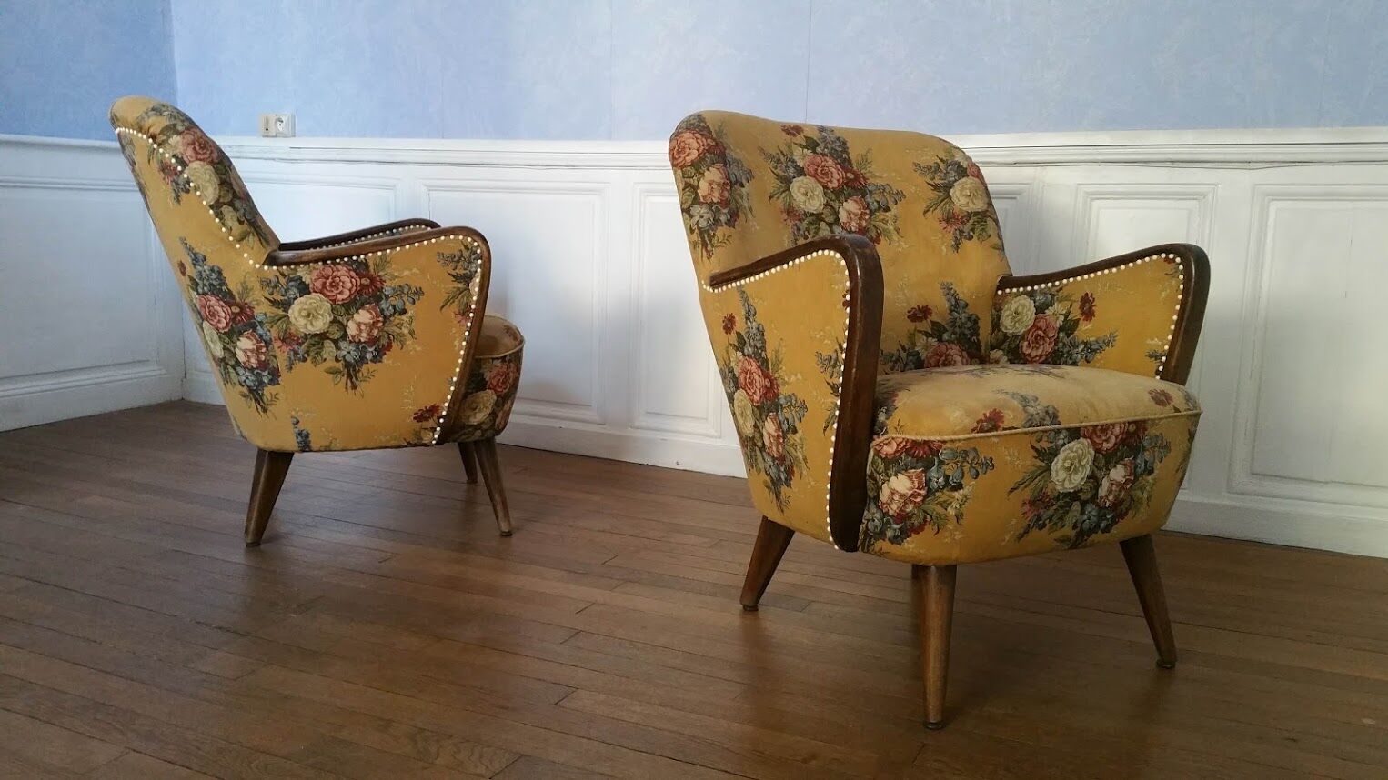 Armchair from the 50s and 60s vintage Italian