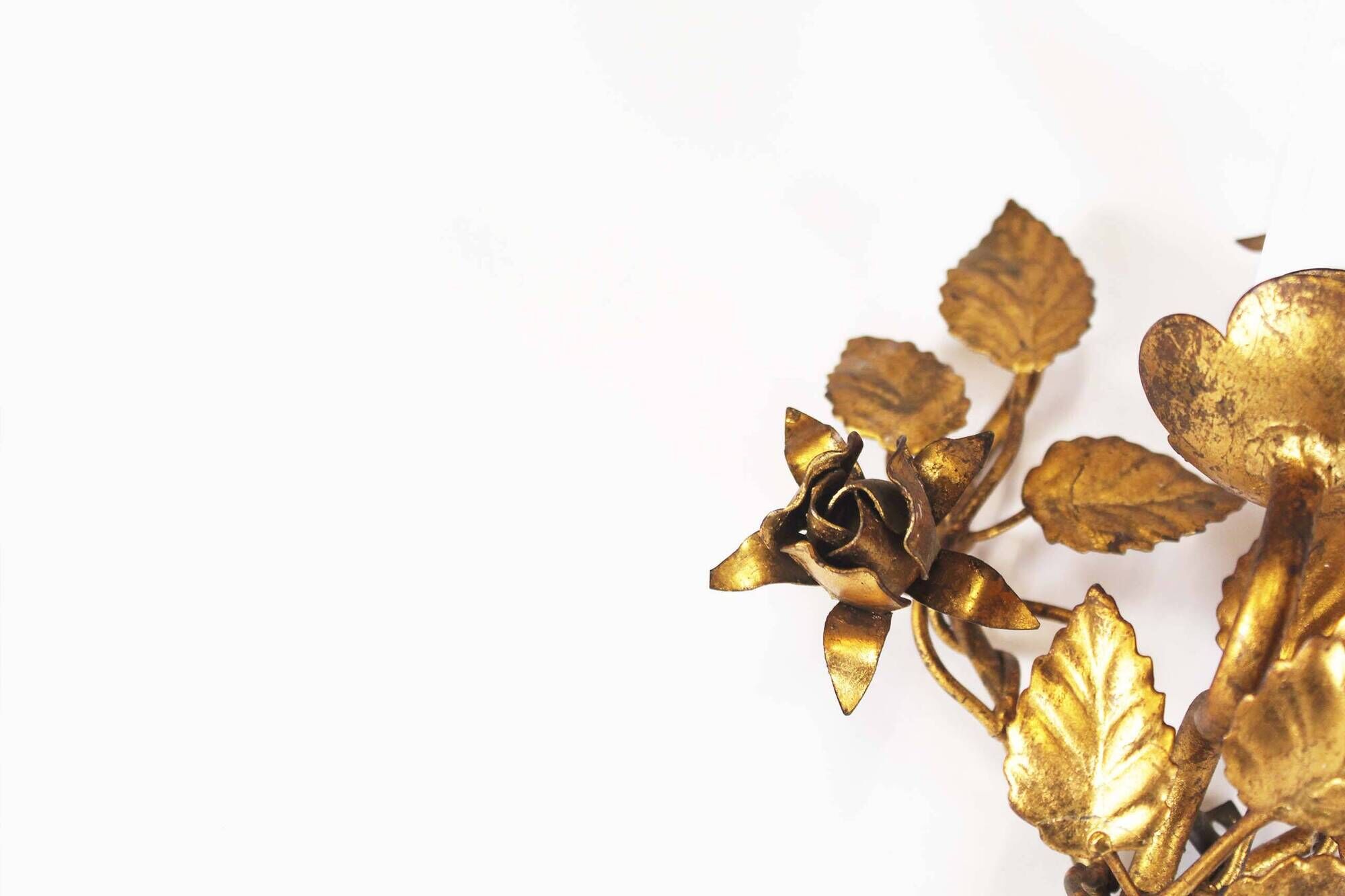 Pair of antique Gilt Italian Sconces – Italy 1960’s