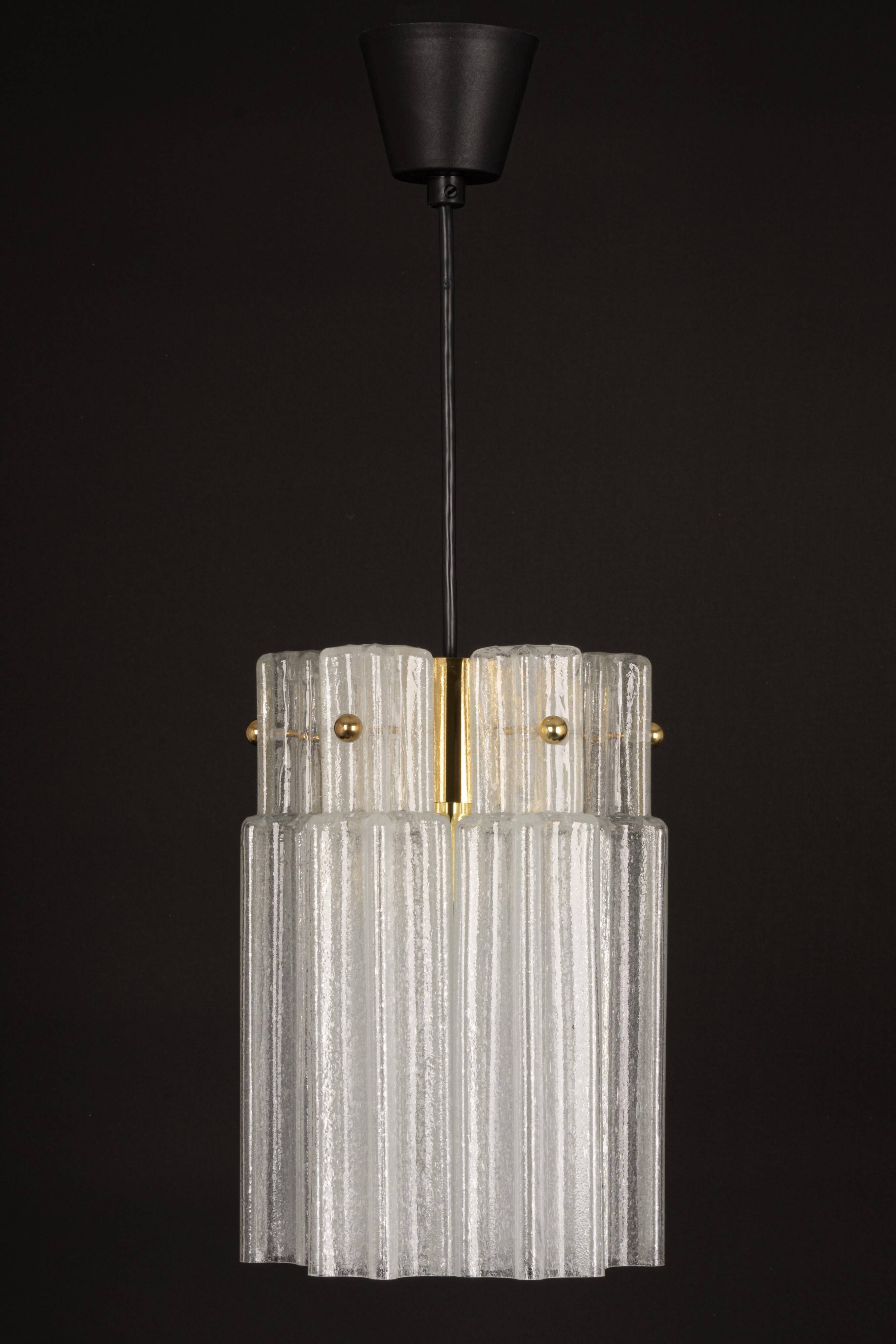 Pendant light with hand-blown glass pieces on a brass base made by Glashütte Limburg.