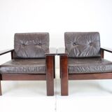 Paire de fauteuils scandinaves en cuir des années 1960