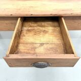 Solid walnut table - Tapered legs