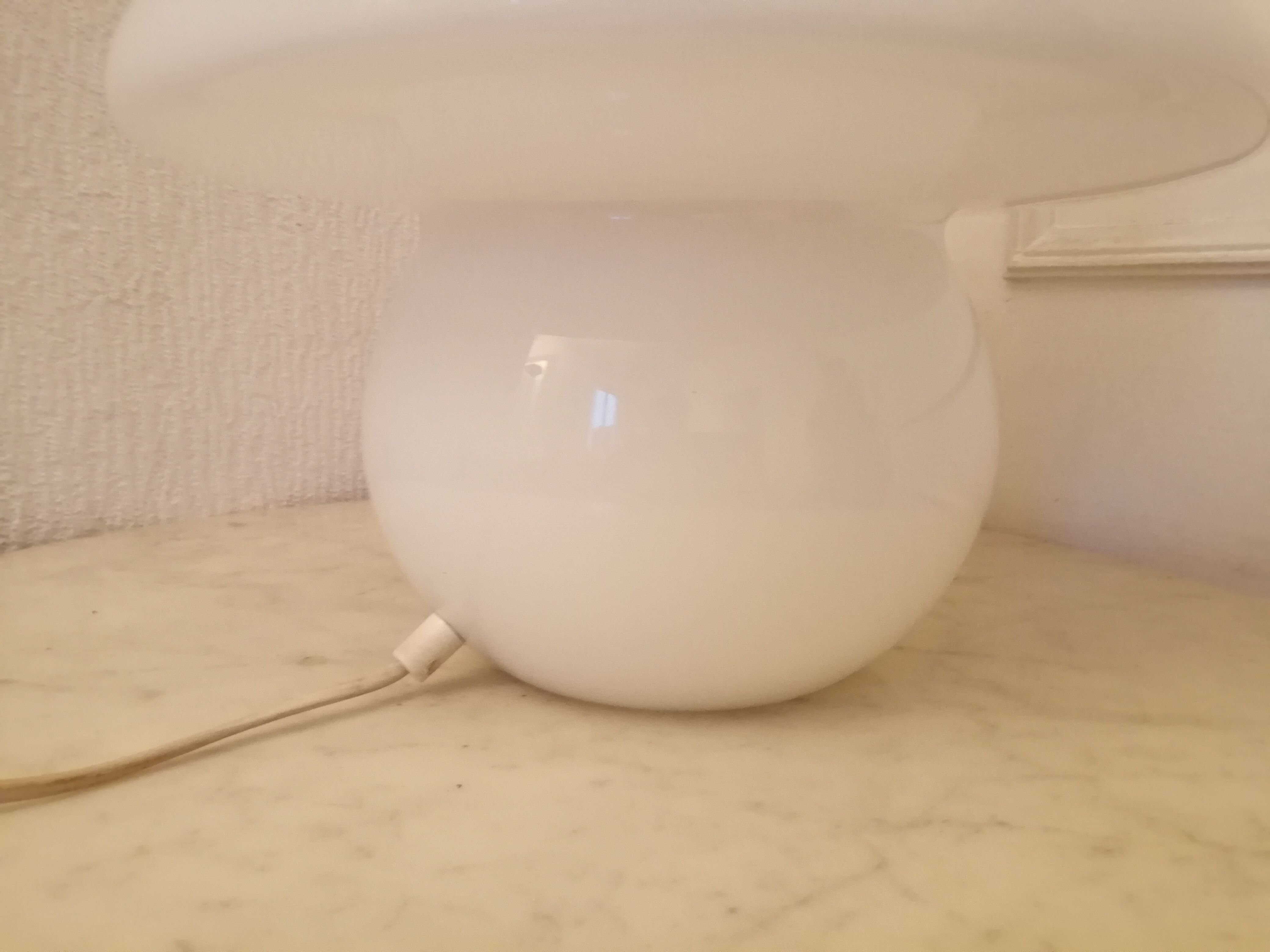 White glass mushroom lamp. Murano. 1970