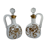 Paire de carafes Cristallerie Baccarat cristal blanc peint à l'or fin, Art Nouveau, 1900
