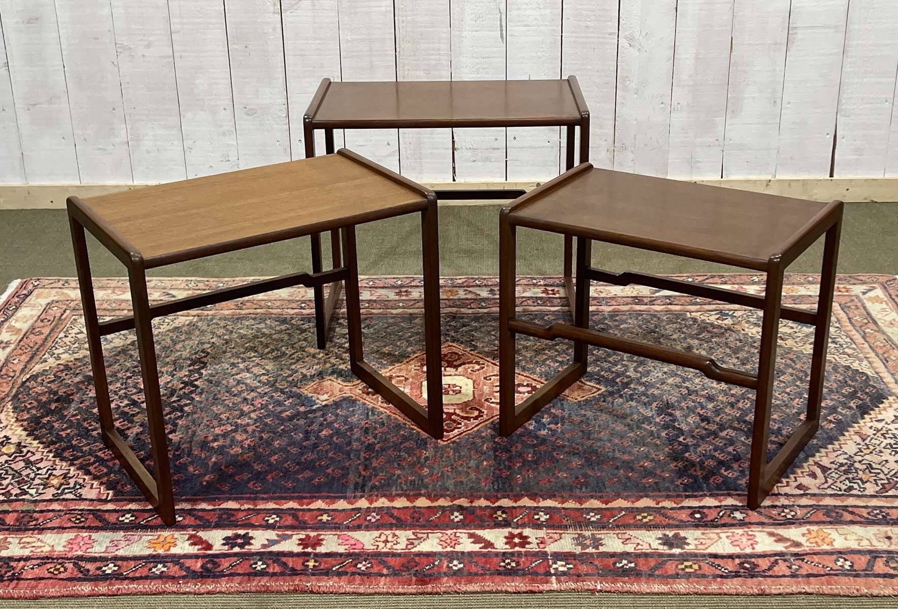Set of 3 English teak nesting tables from the 1970s