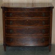Commode Sheraton avec poignées tête de lion, 1859
