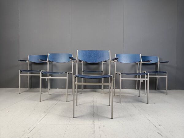 Fauteuils empilables minimalistes en métal et contreplaqué par Gijs Van Der Sluis