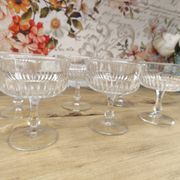Set of 6 vintage champagne glasses in chiseled glass with flared drinking rim